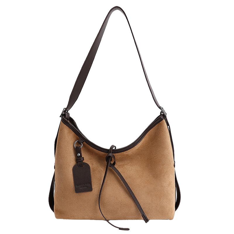 Модный дизайн замшевого ремешка контрастного цвета 2025 новая сумка-тоут женская высококлассная сумка на одно плечо