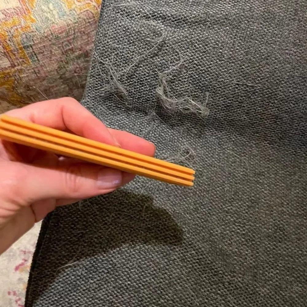 Easy Grip Cat Dog Hair Scraper Reusable Carpet Scraper Durable Pet Hair Remover  for Couch Trimmer