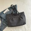2024 Fashionable Large Capacity Canvas Tote Bag Stylish Commuter Shoulder Bag In White Gray Black Khaki Colors