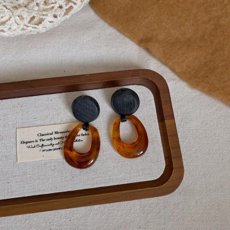Карамельного цвета размазанный диск смоляные серьги женские ретро легкая роскошь преувеличенная личность уникальные изысканные серьги серьги