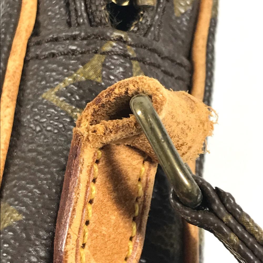Louis Vuitton M45268 Сумка-кроссбоди Monogram Mini Danube из канвы, коричневая