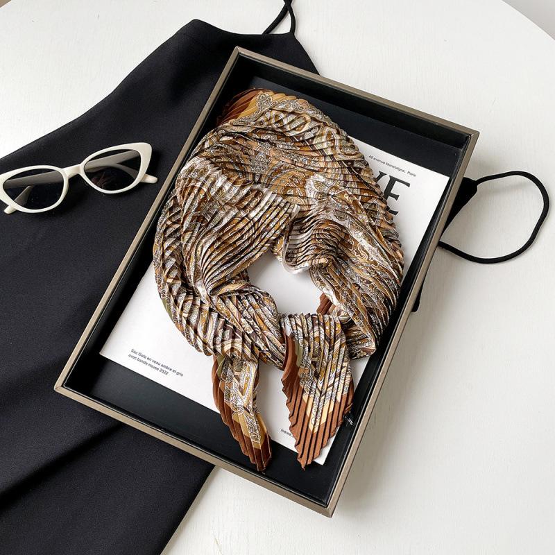 70 * 70 Four Seasons Доступен Новый женский маленький квадратный шарф, высококачественный шарф с буквенным принтом, профессиональный шарф, атласный шарф