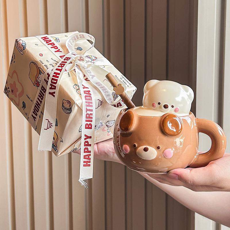 Кружка с кремовым мишкой, керамическая кружка высокой ценности для девочек с крышкой, бытовая чашка для питья, подарок на день рождения, сувенир
