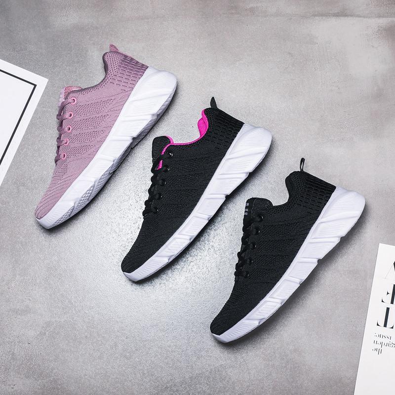 Summer New Large-size Women's Daily Casual Fly-woven Mesh Flat-soled Sneakers