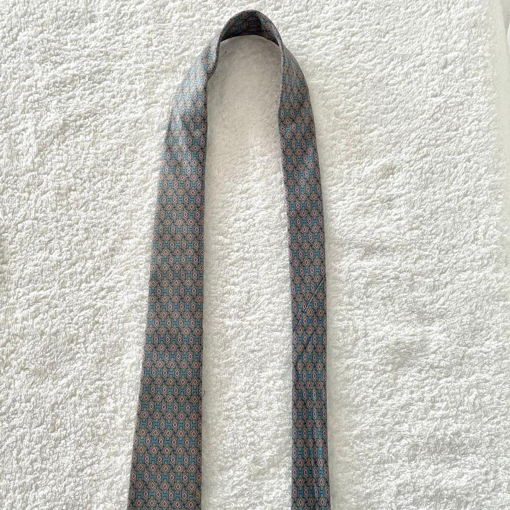 Used HERMES Silk tie all pattern blue