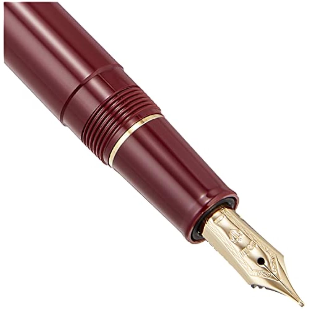 Перьевая ручка Sailor Profit Casual Gold Trim Red Bold 11-0570-630