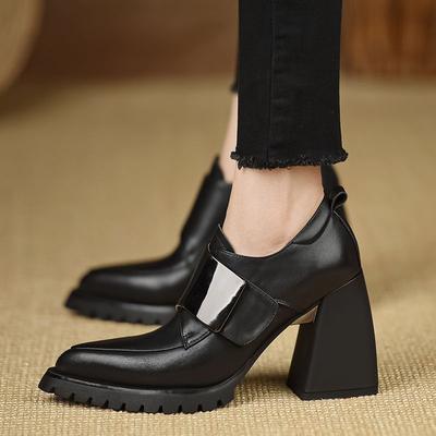 2025 новые ручной работы туфли на высоком толстом каблуке с глубоким вырезом, одинарные туфли в стиле ретро с острым носком, водонепроницаемая платформа, металлические женские туфли