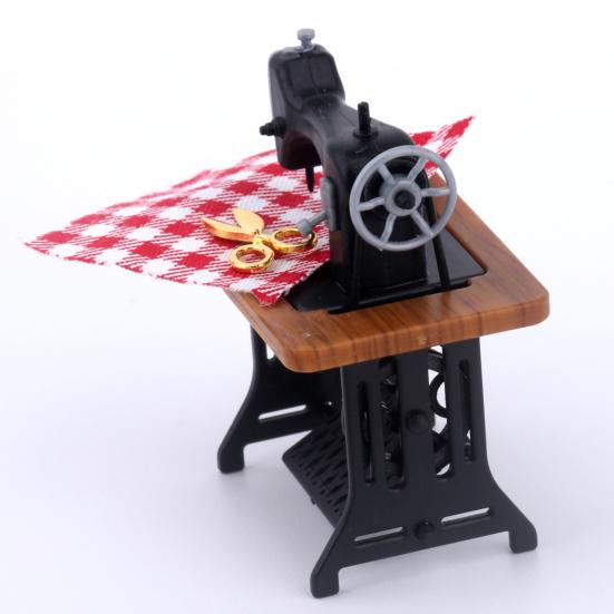 1:12 миниатюрных деревянных швейных машин, набор с нитками, ножницами, аксессуары, декор для кукольного домика, миниатюрная мебель, детские игрушки