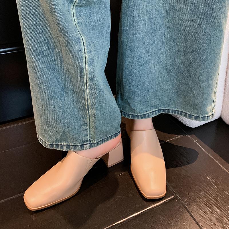 Мода 2025 Лето Женская обувь Квадратный носок Квадратный каблук Шлепанцы Модная обувь из коровьей кожи для женщин Повседневные мюли для женщин Сандалии