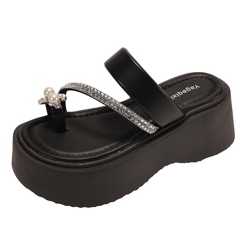 Универсальные крутые шлепанцы с рукавом и носком из стразов для женщин для ношения 2025 лето новая завышенная платформа пляжная обувь для женщин