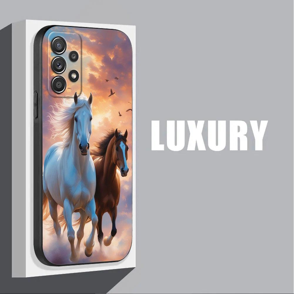 Черно-белые лошади Девушка скачет Для Samsung Galaxy A56 Чехол A54 A52 A53 A36 A34 A35 A33 A32 A50 A72 A73 A26 A25 A16 Чехол Обложка