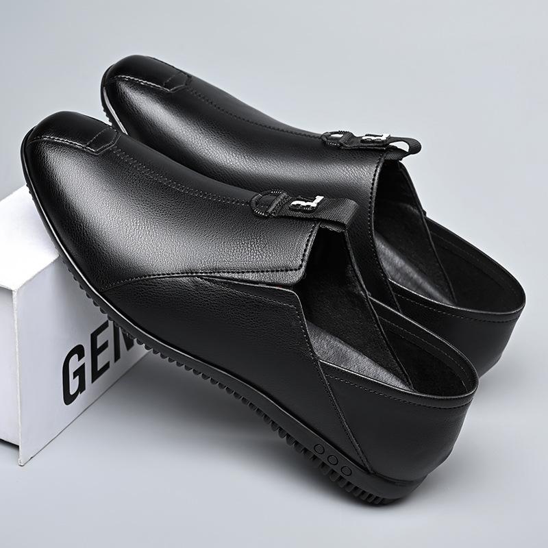 2024 Новые туфли для мужчин Кожаные повседневные туфли Весна Лето Плоские слипоны Мокасины Молодежные уличные крутые легкие туфли для вождения