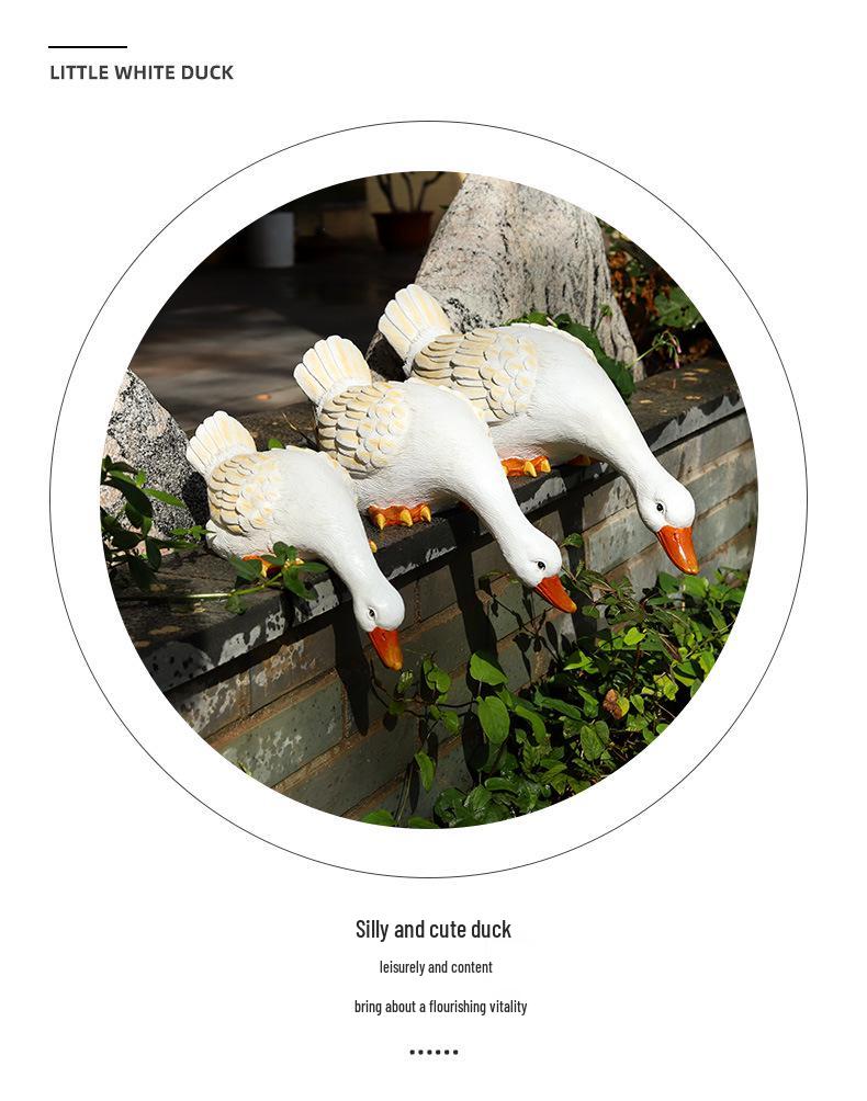 Белый пруд с утками и рыбами - Садовая фигурка из смолы