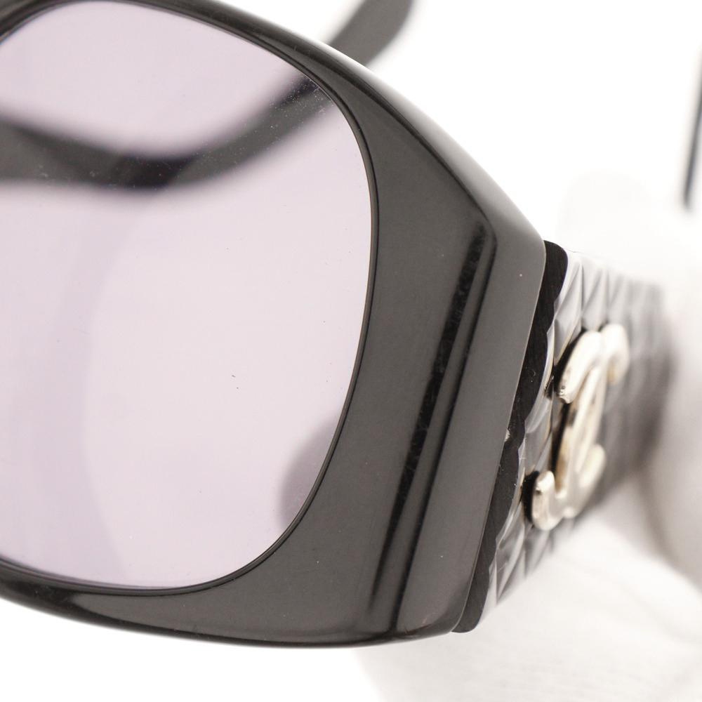 Chanel Солнцезащитные очки COCO Mark 94305 Matelasse черный пластик Женские Б/У