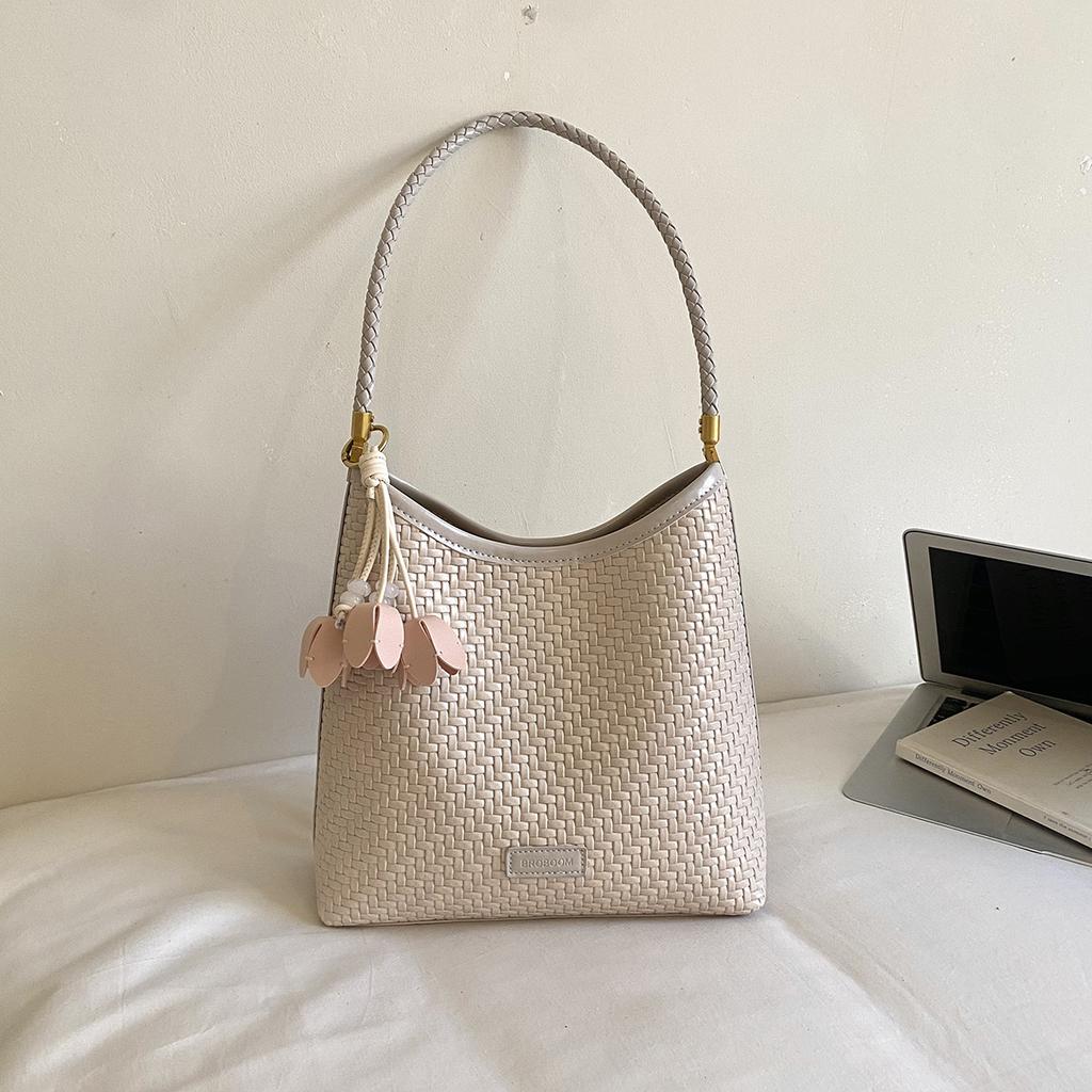 Single Shoulder Bag with Woven Pattern, Large Capacity Mother and Child Bag, Casual and Fashionable Commuting Tote Bag