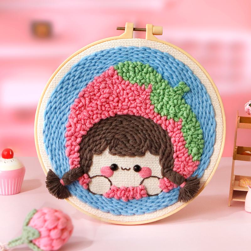 Набор для вышивания русской гладью своими руками: Набор шерстяной живописи "Орнамент для пары"