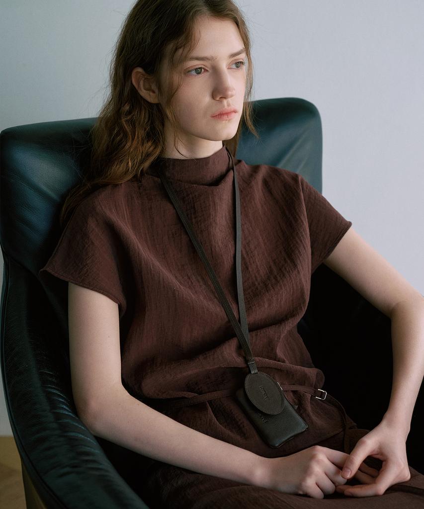 LAMEREI Linkle High-Neck Cap Sleeve Blouse[Lmbfspsh322]-2Color