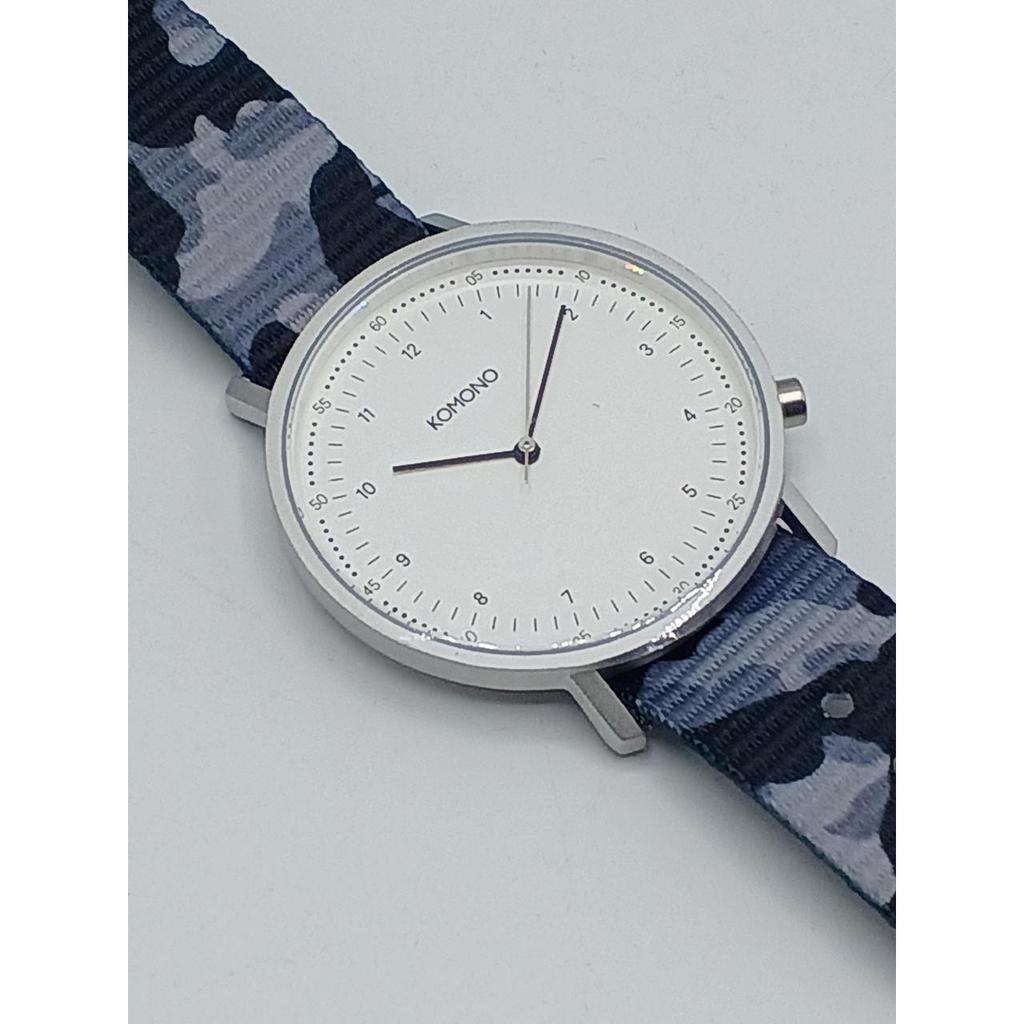 Б/у Кварцевые часы KOMONO KOMW4082