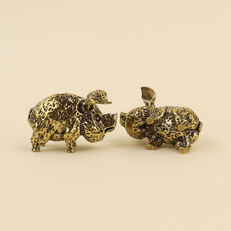 Handcrafted Brass Chinese Zodiac Pig Figurine Retro Lucky Home Ornament Perfect for Lunar New Year Gift Office Decor
