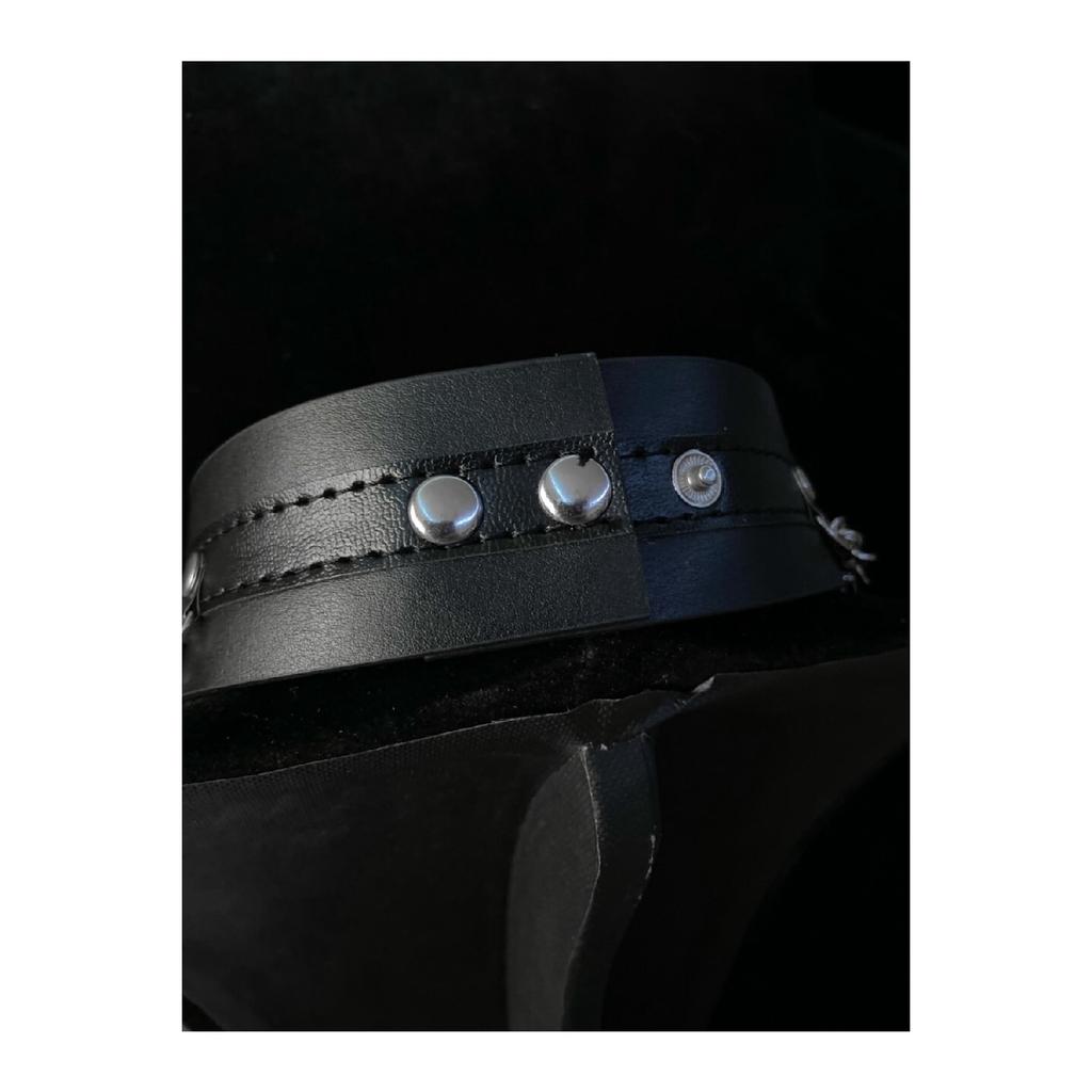 Кожаная цепочка в стиле панк со скелетом и колье на шее