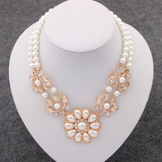 Double-Layer Flower Pendant Faux Pearl Elegant Chain Necklace for Dating