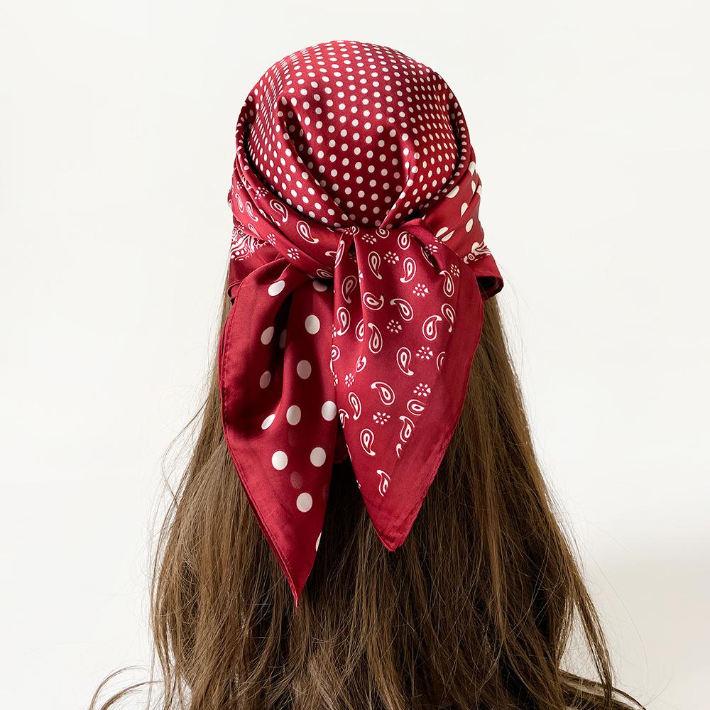 Black and white cashew floral silk scarves wholesale hot-selling, 71cm headscarves, headscarves, square scarves for women, summer thin scarves
