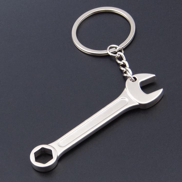 Simulation Mini Caliper Key Chain Movable Wrench Key Chain Screwdriver Tool Pendant Tide Man Car Key Chain Men's Keychains Keyrings