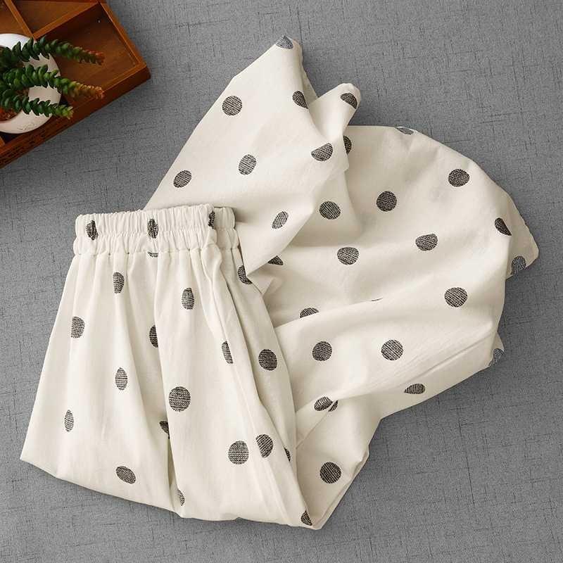 2025 Летняя черно-белая обтягивающая талия в горошек Повседневная универсальная литературная винтажная полуюбка