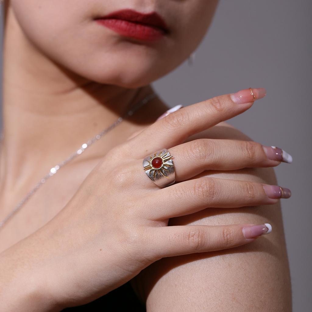 Кольцо «Богиня Солнца», средневековье, натуральный красный агат, оригинальный дизайн, нишевые ручные украшения, кольцо из стерлингового серебра 925 пробы с драгоценным камнем для женщин