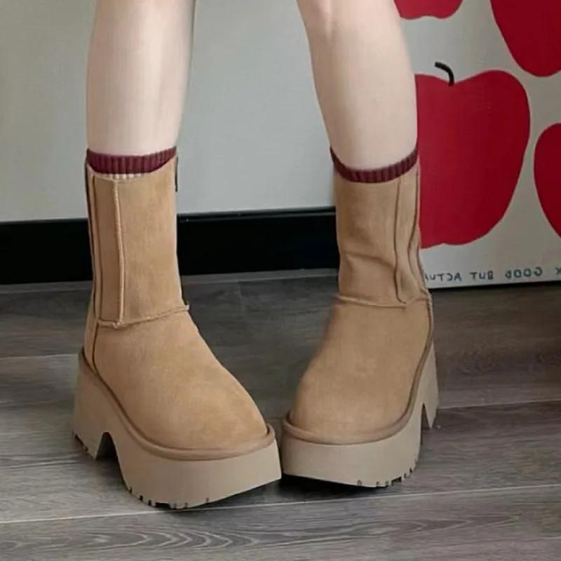 Модные женские зимние сапоги 2024 года, продажа новых сапог из искусственной замши с толстой подошвой и высоким каблуком, зимние плюшевые теплые женские сапоги до середины икры