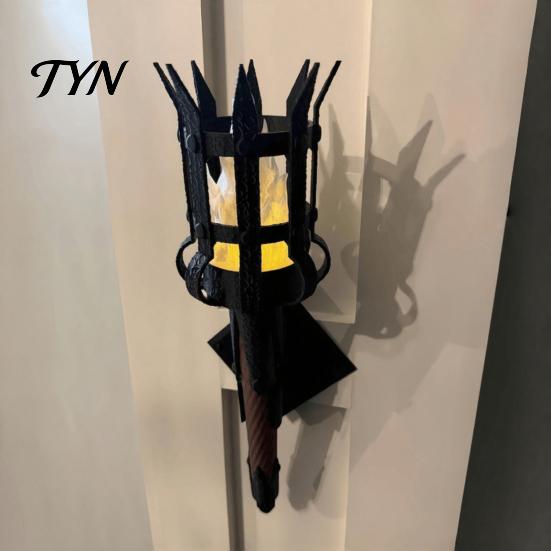 Handheld Torch Light Medieval Wall Lamp, LED Light, Retro Realistic Lamp Flame for Halloween Party Decor, Mardi Gras Indoor Landscaping Ornament