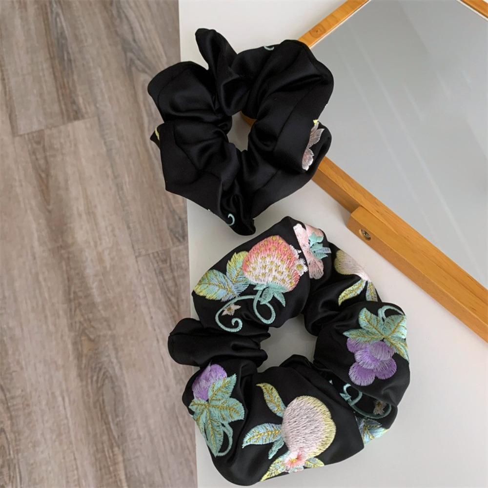 Широкие повязки на голову с атласной текстурой, вышитые клубнично-виноградные эластичные шнурки для волос для женщин и девочек