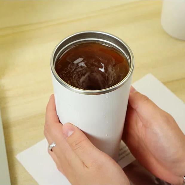 Electric Protein Powder Mixing Cup Automatic Shaker Charging Wireless Household Bottle Milk Coffee Blender Kettle Gym Outdoor