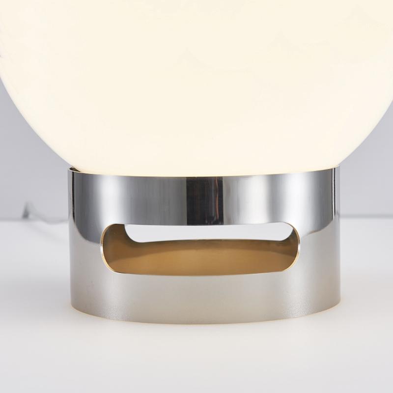 Французская настольная лампа Bauhaus Opal, прикроватная тумбочка для спальни, креативный молочный светильник, стеклянная настольная лампа с протеином, атмосфера, домашний декор, светодиодный ночник