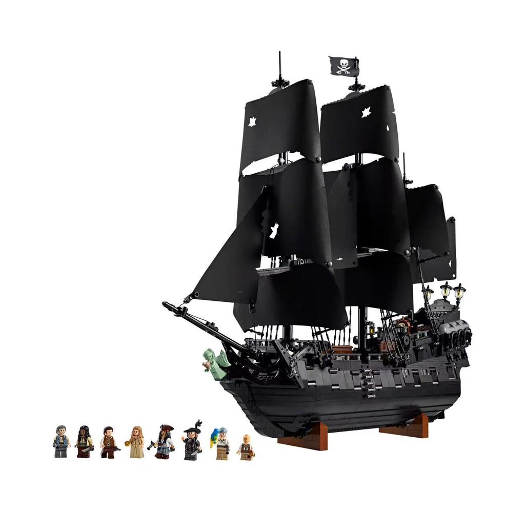 New Pirates Of The Caribbean Ship 10365 Sailboat Model Set, Christmas Gift, Birthday Gift