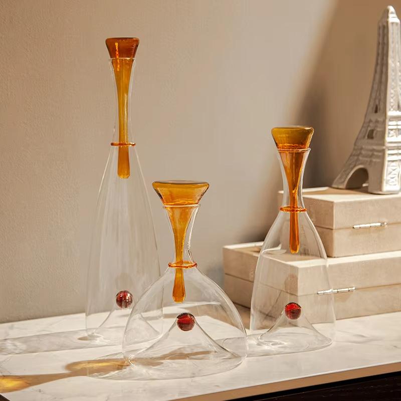 Modern Minimalist Glass Decanter Home Bar Restaurant Party Decanter Brandy Whiskey Tequila Wine Divider Wine Cabinet Decoration