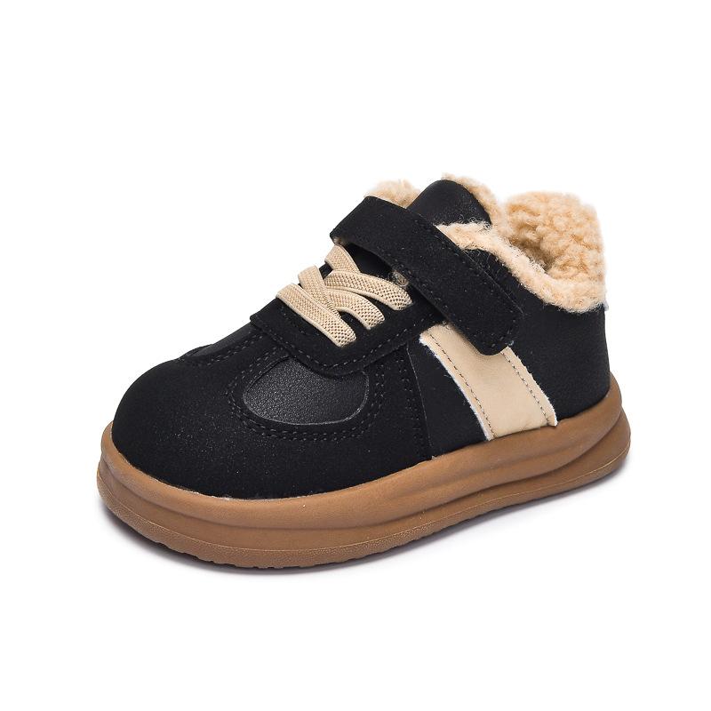 Зимние плюшевые модные трендовые повседневные спортивные туфли для детей, нескользящие, теплые, для мальчиков, с неглубоким вырезом, универсальные зимние кроссовки