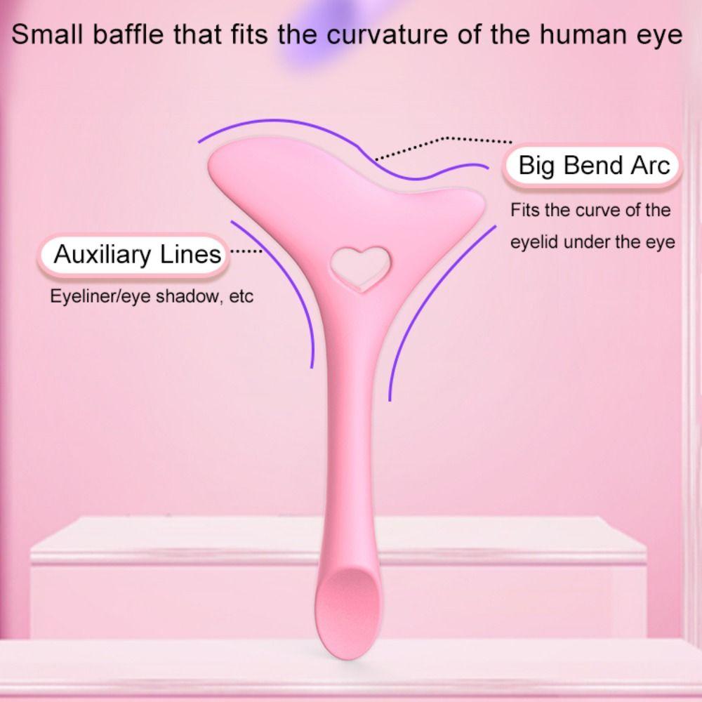 2Pcs Eyeshadow Eyeliner Aid Tool Silicone Mascara Drawing Aid Eyeliner Stencils Wing Tips  Beginner