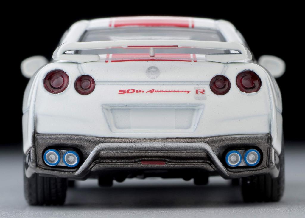 Tomica Limited Vintage Neo Scale Nissan 50th Anniversary White Finished Model 1/64 LV-N200c GT-R (310907)