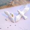 Gifts Metal Alloy Enamel Metal Lapel Pin White Dove Brooch Badge Dove Pins