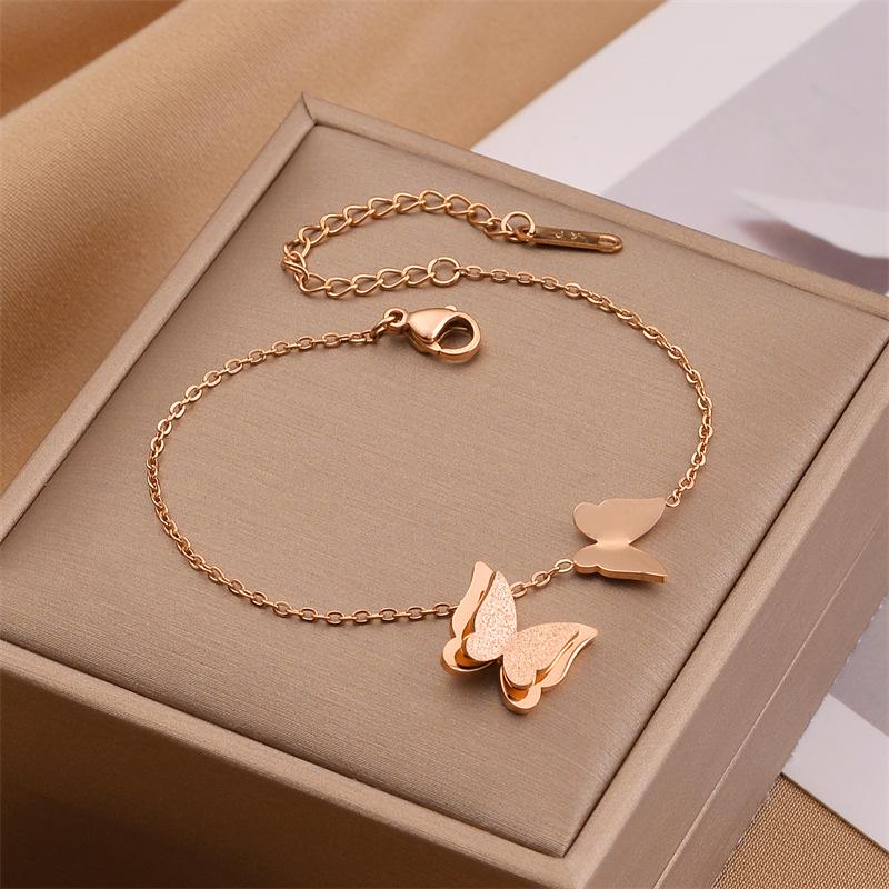 Корейский браслет женской моды из титановой стали Дун Дэмун - Нержавеющий, Высококлассный, Дизайн через границу.