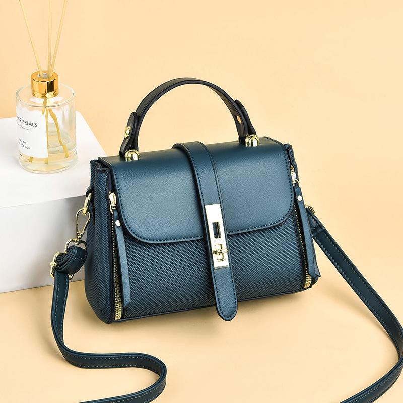 Women's Bag City Simple Large Capacity Handbag One Shoulder Crossbody Bag Versatile Temperament Bag