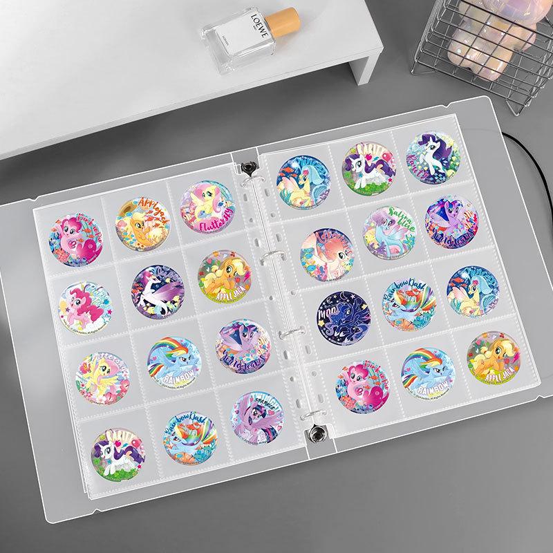 Коллекция аниме значков и брелоков. Альбом формата А4 с 11-дырочными страницами на кольцах.