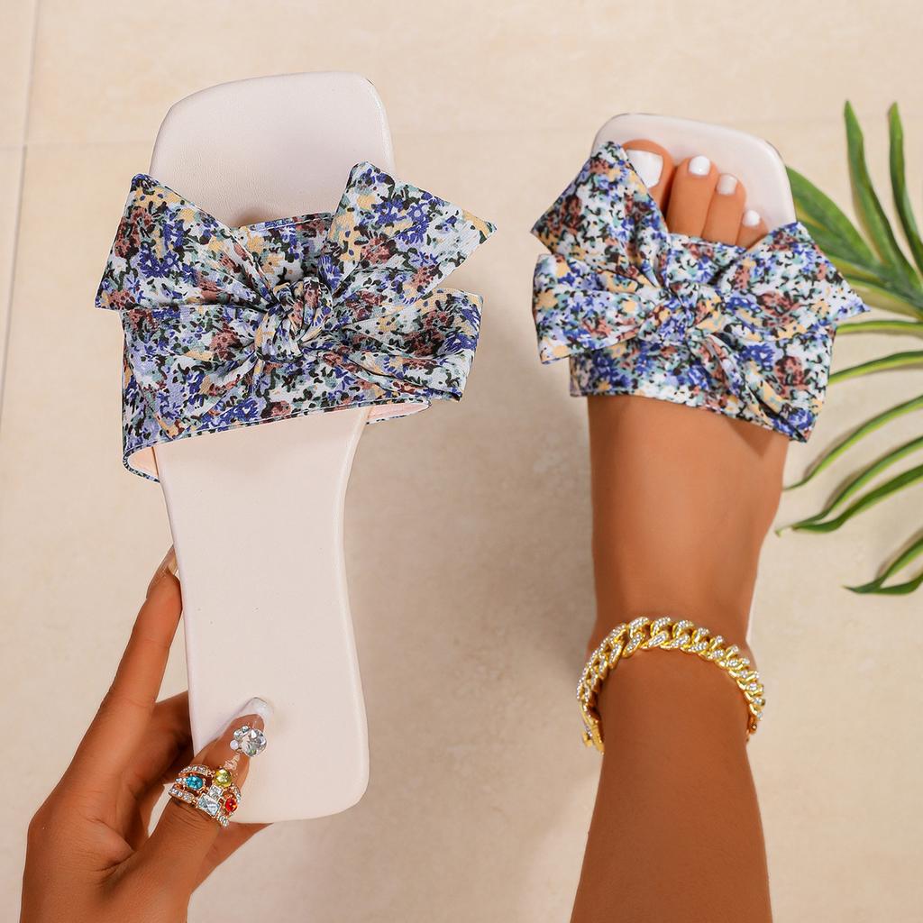 Fashion Soft Ethnic Style Floral Slippers 2025 Women Non-Slip Bowknot Slides Sandals Beachwear Shoes Open Toe Flat Slippers Women