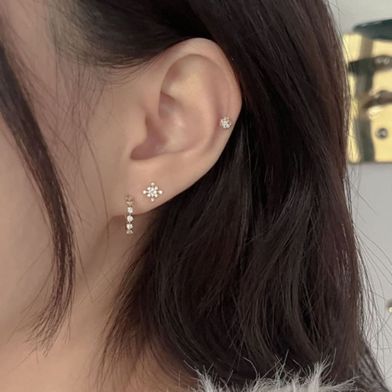 Youngglow 14k сияющий кубический кольцо-серьга с одним касанием