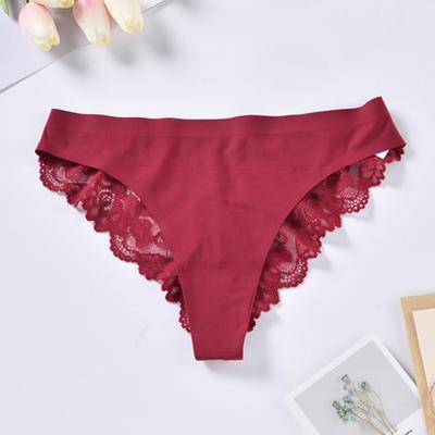 Кружевные стринги для женщин, сексуальное нижнее белье G-string, бесшовные трусики T-back с низкой посадкой, удобные трусы из ледяного шелка