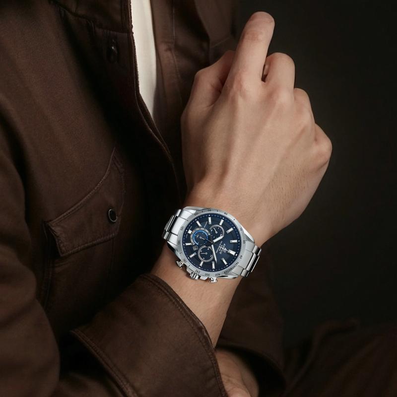 Casio EDIFICE 100 meters waterproof solar quartz movement stainless steel strap Japanese and Korean watch men's watch blue dial EFB-520SBD-2AVUPR