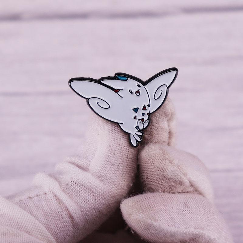 Anime Togekiss Enamel Pins Brooches For Women Clothing Backpack Lapel Badges Fashion Jewelry Accessories Gifts Friends