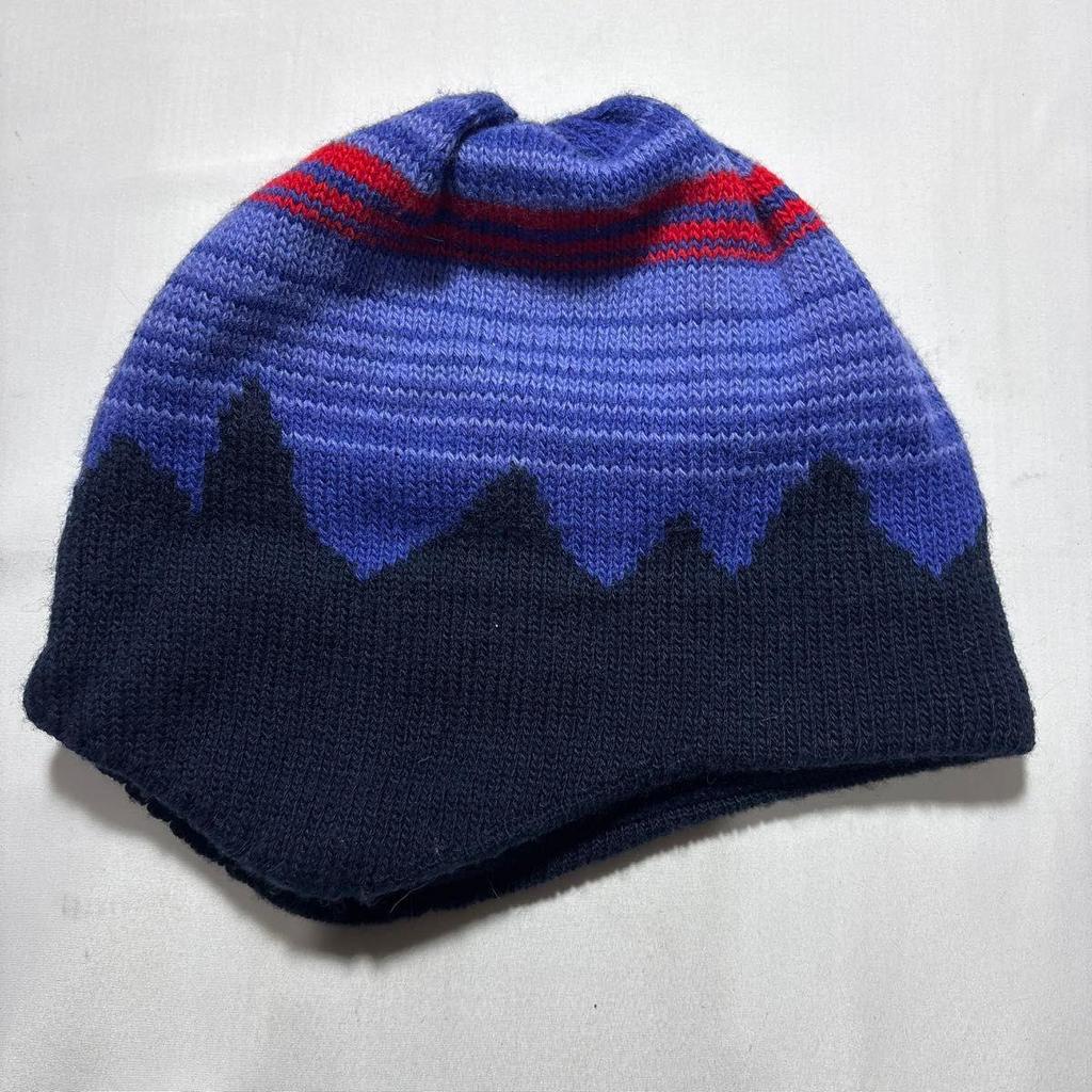 Б/у вязаная шапка Patagonia