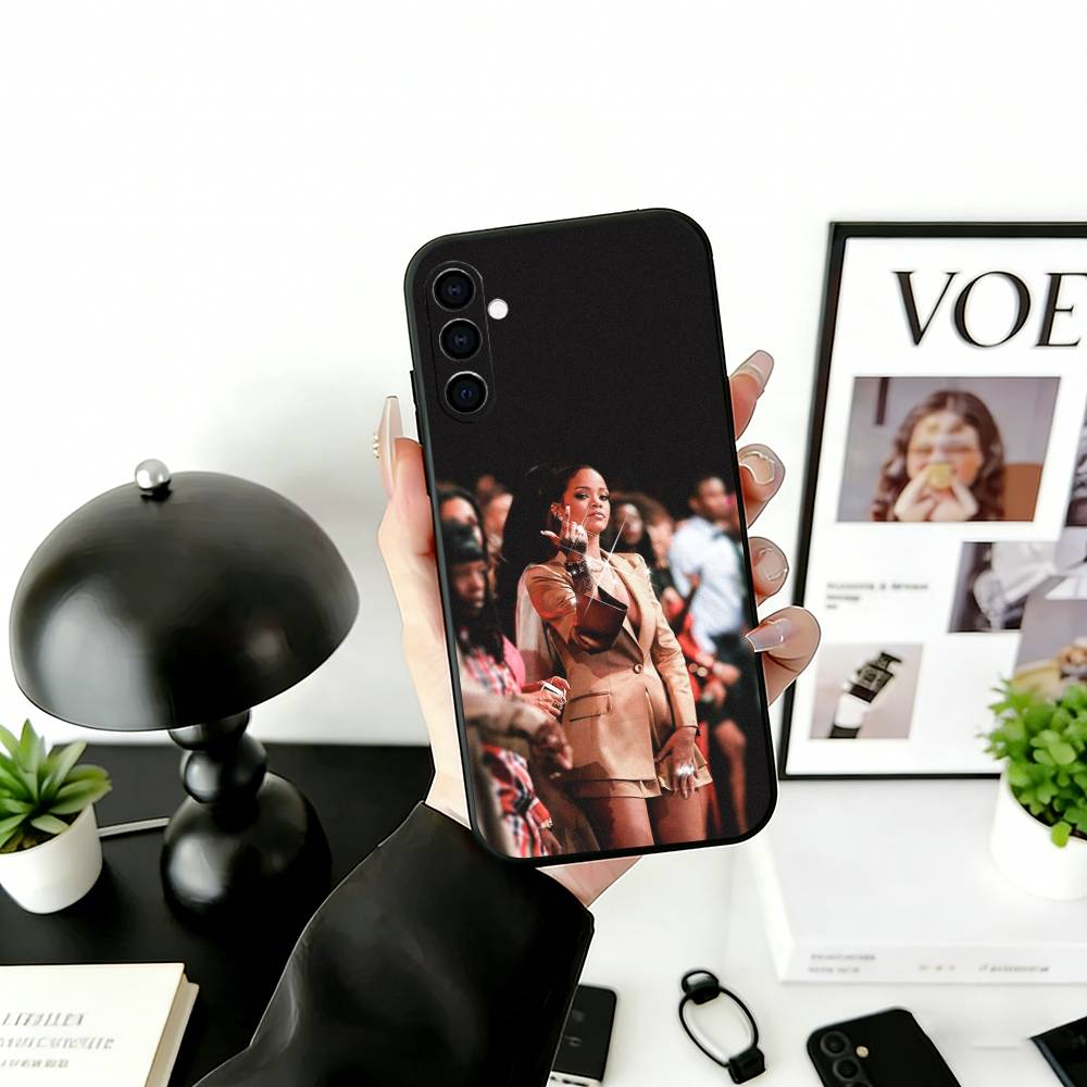 Чехол для телефона R-Ri L-Loud для Samsung Galaxy A73, A72, A71, A70, A53, A52, A51, Мягкий силиконовый черный чехол